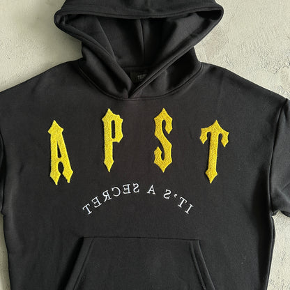 Trapstar Irongate Arch Chenille Tracksuit  Preto - Amarelo