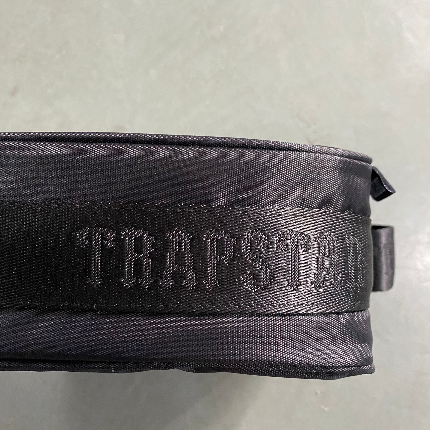 Trapstar 1.0 Bag – Preto / Camuflado Tigre