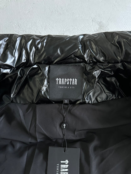 Irongate Embossed Puffer Trapstar Preto