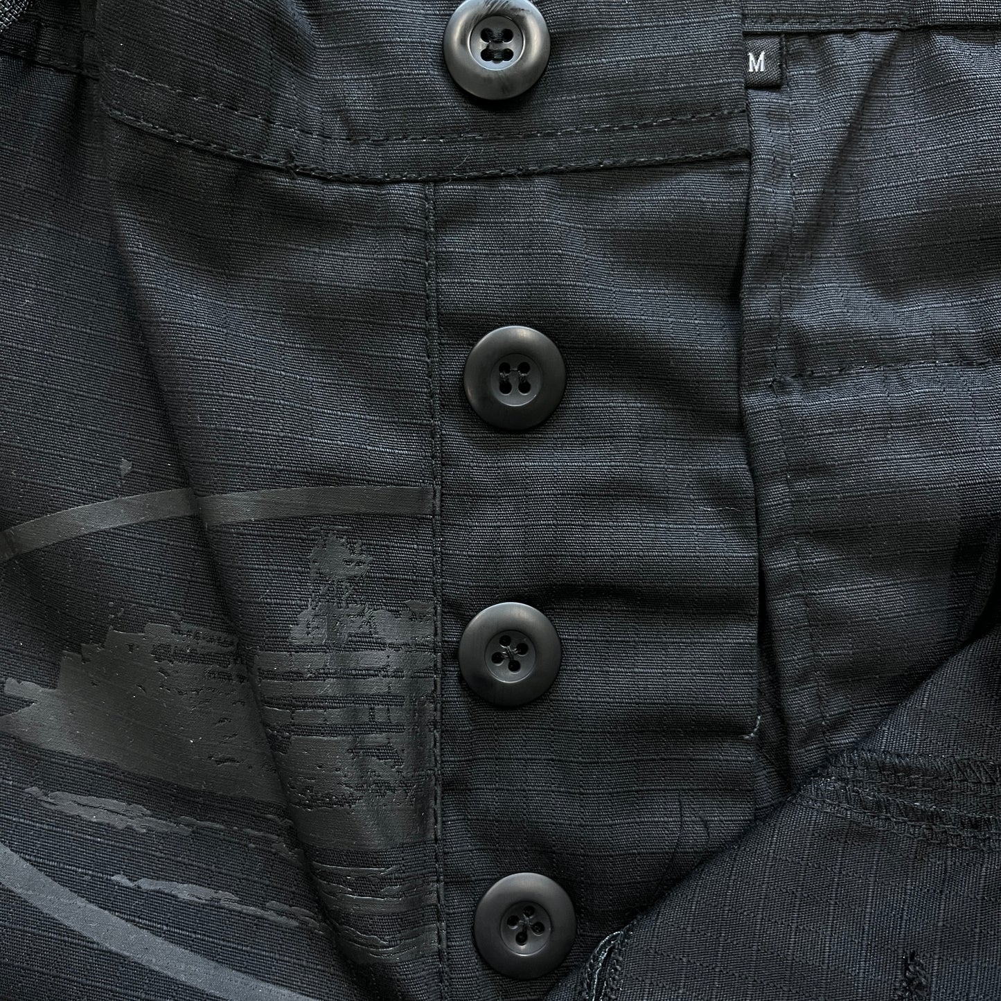 Corteiz Cargo Pants - Preto com Logótipo Preto