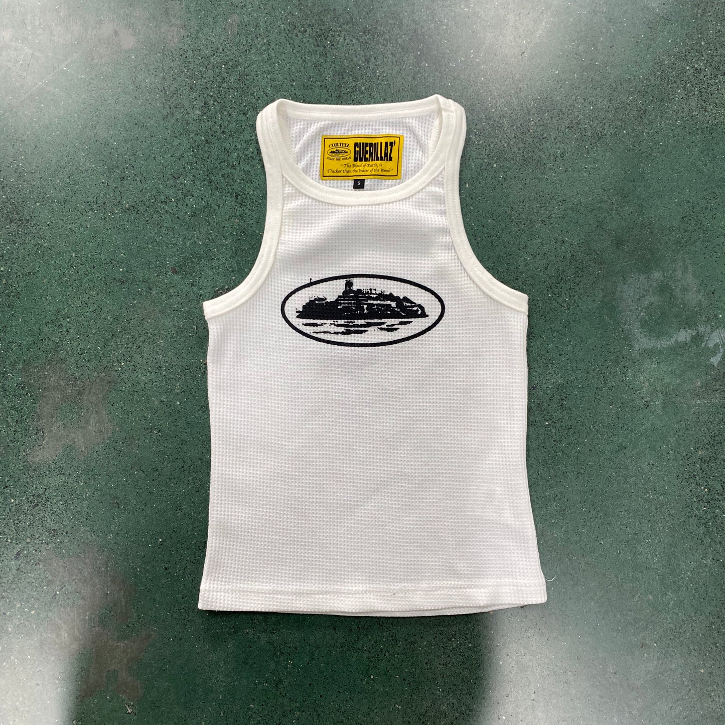 FEMENINO Guerillaz Tank Top Corteiz - Branco