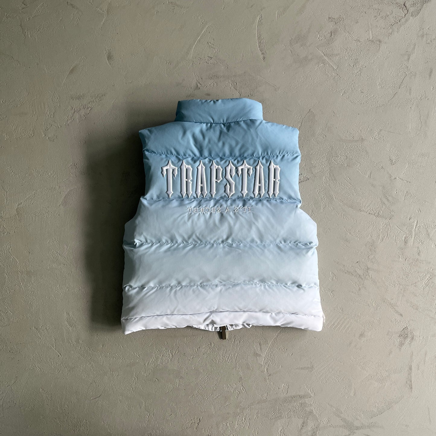 Trapstar Decoded Gilet - Light Blue Gradient - White