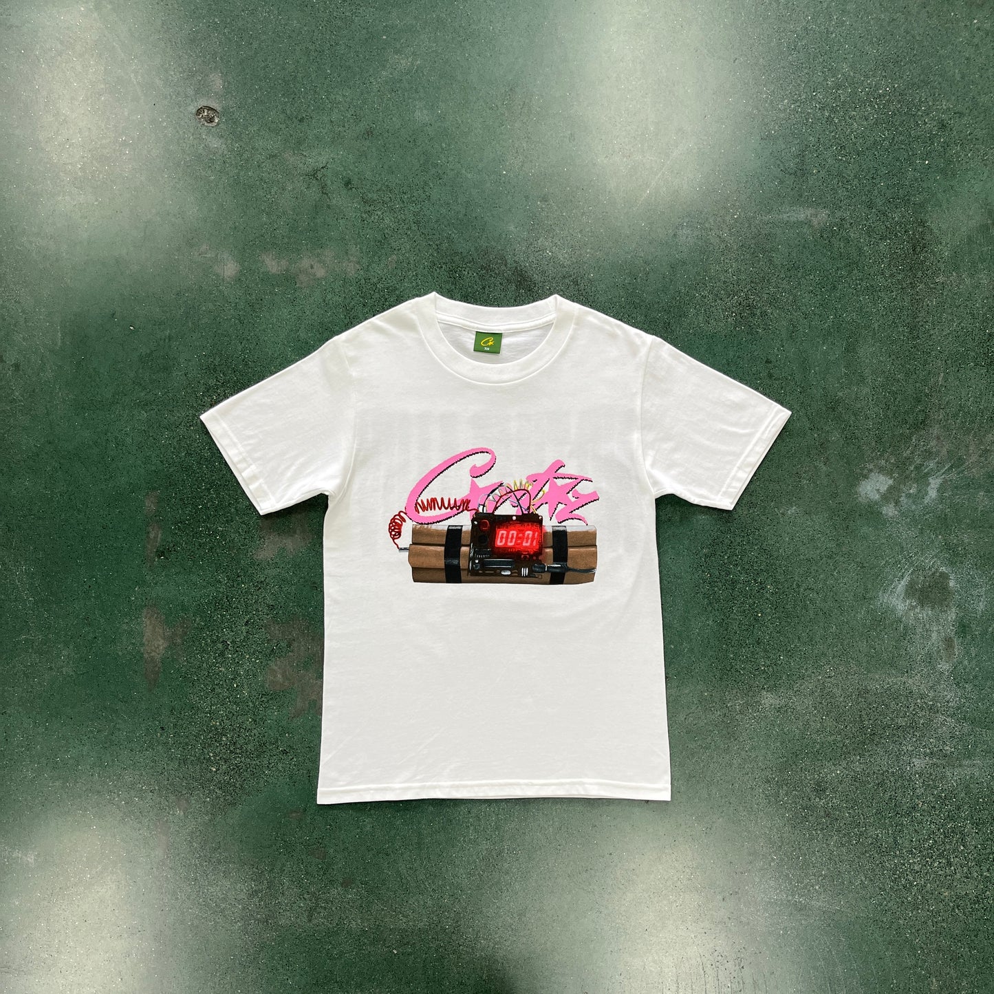 Corteiz Pink and White T-Shirt - Branco