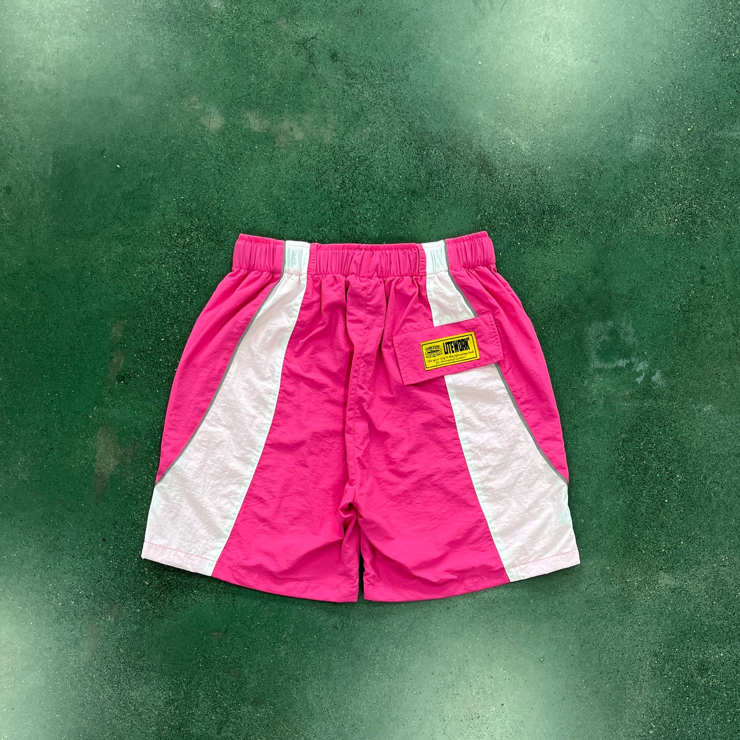 Corteiz Alcatraz Sun & Rain Shorts – Rosa 🌞🌧️ (Unissexo)