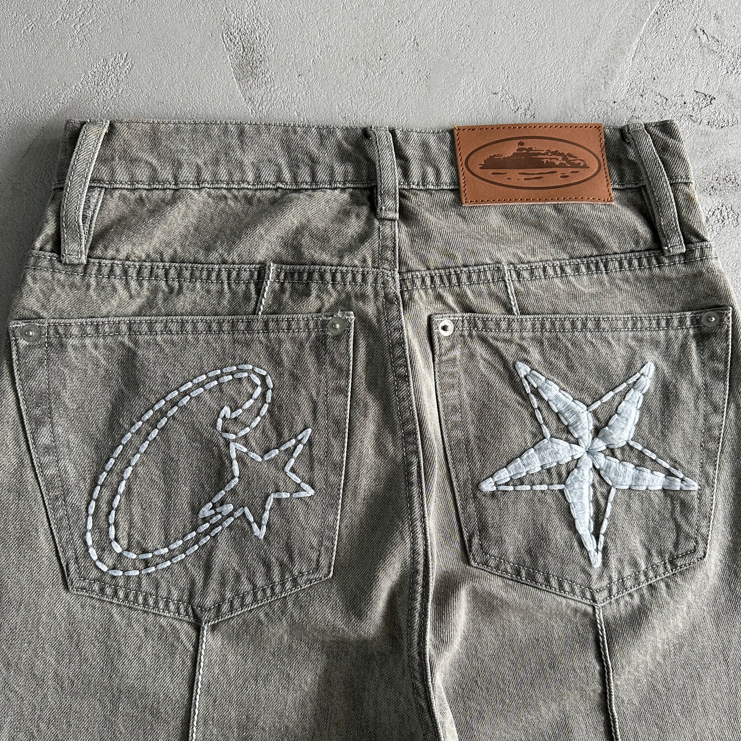 Corteiz Denim Jeans - Cinza